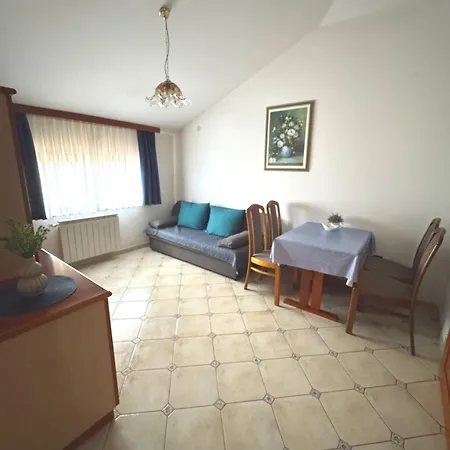 Apartments Villa Mirjam Porec Exterior photo