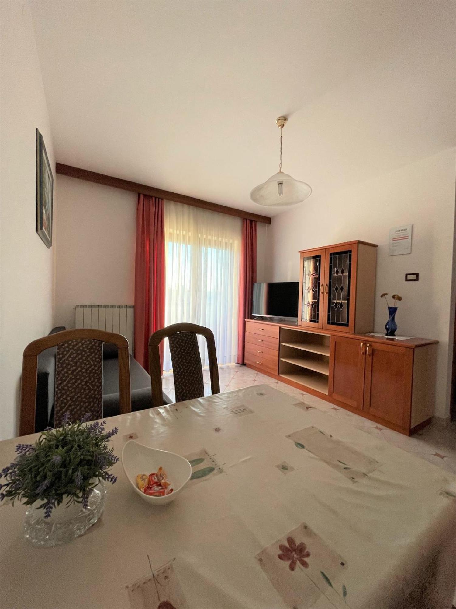 Apartment Mirjam *