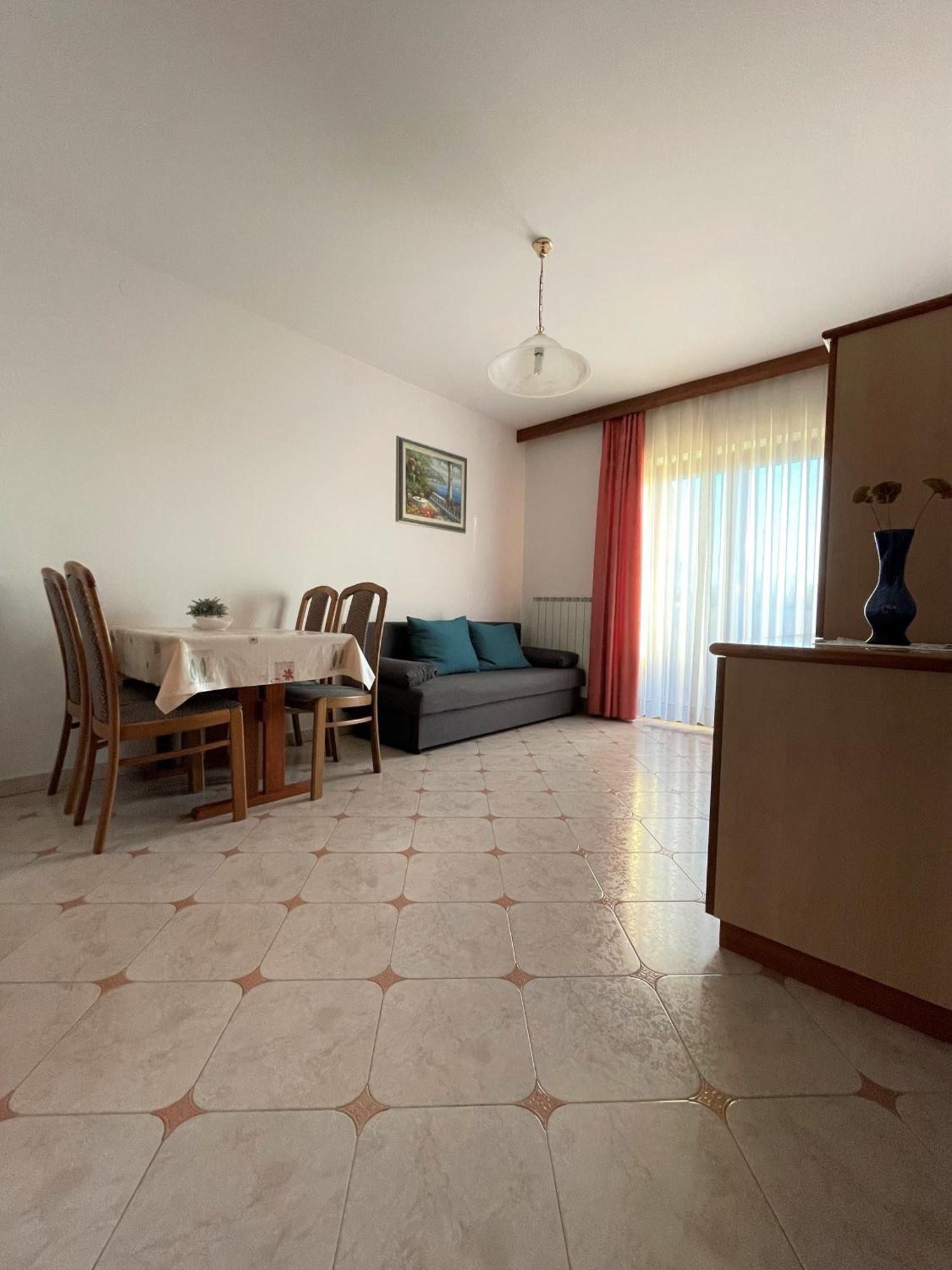 Mirjam Apartment Porec